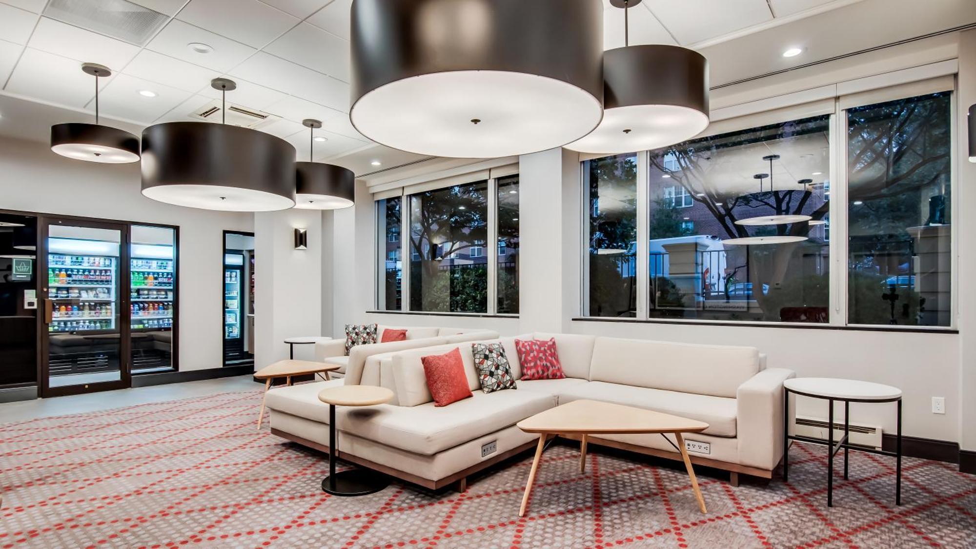 Holiday Inn Washington-Central/White House By Ihg Екстериор снимка